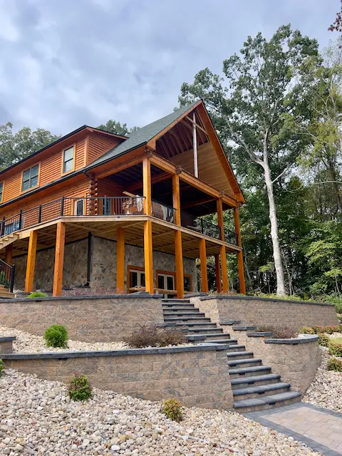 STRUCTURAL RETAINING WALLS